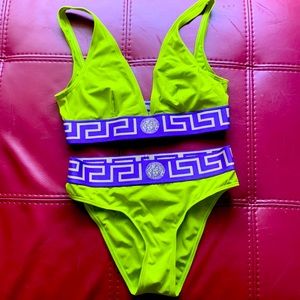 Ladies Versace 2 piece swimwear bottom size 1 top size 3